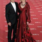 5c8ad5703b000070066ca8ce