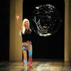 5c8ad573220000510019f6a6