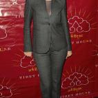 5c8ad589240000f7054c8a5b