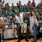 5c8b261b2000009d037044c2