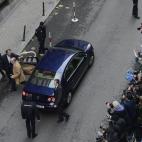 Afectados por preferentes de Bankia increpan a Rato a su llegada a la Audiencia Nacional