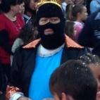 5c8ad6aa20000045046fd806