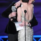 5c8ad7692000009d036fd943