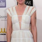 5c8ad76a2400004205a3c95b