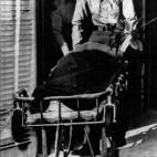 5c8b1df6240000f7054ce358