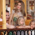 5c8ac8103b000070066c8fdb