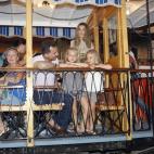 5c8ac816240000f7054c71b8