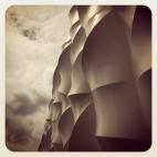 Móvil e Instagram. | Cameron Spencer