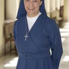 5c8ac8a22500000704c9a3a2