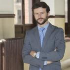 5c8ac8a2240000f404a3ae07