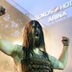 El estadounidense Justin 'Nordic Thunder' celebra su victoria.