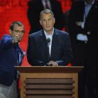 El presidente de la Cámara de Representantes de Estados Unidos, John Boehner, participa en un ensayo para la Convención Nacional Republicana en el Tampa Bay Times Forum de la bahía de Tampa, Florida, Estados Unidos, este lunes. La amenaza ...