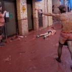 5c8a9c4424000093024c1464