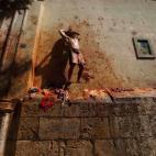 5c8a9c5b2000009d036f6120