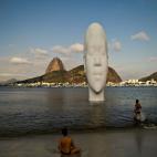 5c8aca242000009e046fc093