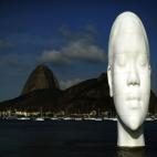 5c8aca252400000a05a3b11a