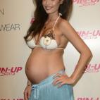 5c8b81f4240000f404a4e4c6