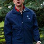 5c8b6631360000a61b6cfcb7