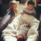 5c8a44412000009d036eee38