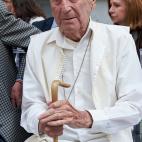 El dise&ntilde;ador Elio Berhanyer, el &uacute;ltimo gran nombre de la historia de la moda espa&ntilde;ola, falleci&oacute; el 24 de enero a los 89 a&ntilde;os en su residencia de Madrid. "Morir&eacute; con las botas puestas y enamorad...
