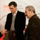 Se ha comprometido a convocar primarias abiertas si es elegido secretario general.