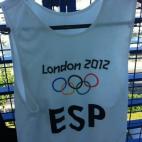 El regatista Iván Pastor Lafuente ha enseñado en Twitter la lycra que usará en los Juegos.