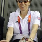 La acreditación de la Princesa Anna (Reino Unido), hermana menor del Príncipe Carlos de Inglaterra. | Afp