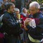 5c8a37c0360000c81a6b319e