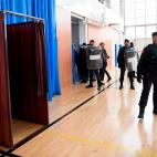 5c8a37c124000093024b9403