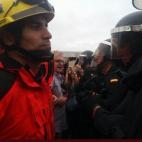 5c8a37c5240000f404a2cc4f