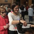 5c8a37cf360000ba1a6b31ae