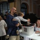 5c8a37cf24000093024b9417