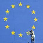 5c8a53e6260000ea04fe3655