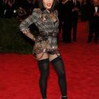 En la gala del MET de 2013, llamada PUNK: Chaos to Couture, vestida de Givenchy.