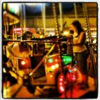 David Suárez: "Yo no soy madre, soy padre, ahí va la de mi hijo y su madre...mis principios, mis horizontes". https://twitter.com/SurezDavid