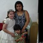 MAYE PUENTE:la primera comunion de mi nena y mi nene con su hiron man siempre ellos felices y yo que puedo decir iper contenta agradezco a dios por mi nena y mi nene