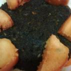 Un plato típico de Écija (Sevilla). Su secreto está en el aceite de oliva y el comino molino. Puedes consultar la receta aquí.