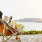 Es raro eso de dejar todo, olvidar la rutina y, simplemente, disfrutar de nuestro lugar de residencia. Ten en cuenta que quedarse en casa implica cenas con amigos, maratones de películas y largas (y tranquilas) jornadas de lectura. Es una forma...