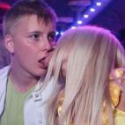 5c8b55f12300000401247b82