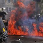 5c8ace45360000c81a6c1acf