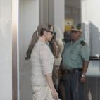 5c8ac52e360000ba1a6c097e