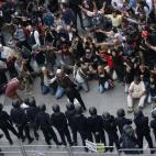 5c8b669c250000e203ca935c