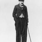 El mítico actor de cine mudo que hizo famoso al personaje de Charlot no recibió nunca un Oscar como intérprete. El protagonista de Tiempos modernos no se llevó nada por esas películas ni por los más de 100 cortos que realizó. Fue nominado...