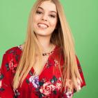 18 a&ntilde;os. Barcelona. Su intenci&oacute;n es estudiar Teatro musical. Toca el piano y le gusta componer.