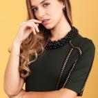 20 a&ntilde;os. Alhaur&iacute;n de la Torre (M&aacute;laga). Estudiante de peluquer&iacute;a y maquillaje que trabaja a tiempo parcial en el bar de sus padres. Es modelo y ha ganado diversos cert&aacute;menes de belleza.