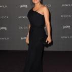 5c8acf98360000c81a6c1d57