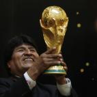 El presidente de Bolivia, es un amante empedernido del fútbol