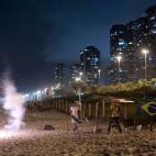 5c8a33a5260000e804fe0e9f