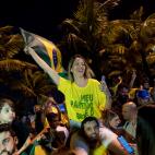 5c8a33a6260000f903fe0ea1