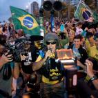 5c8a33a82500000d04c8bfff